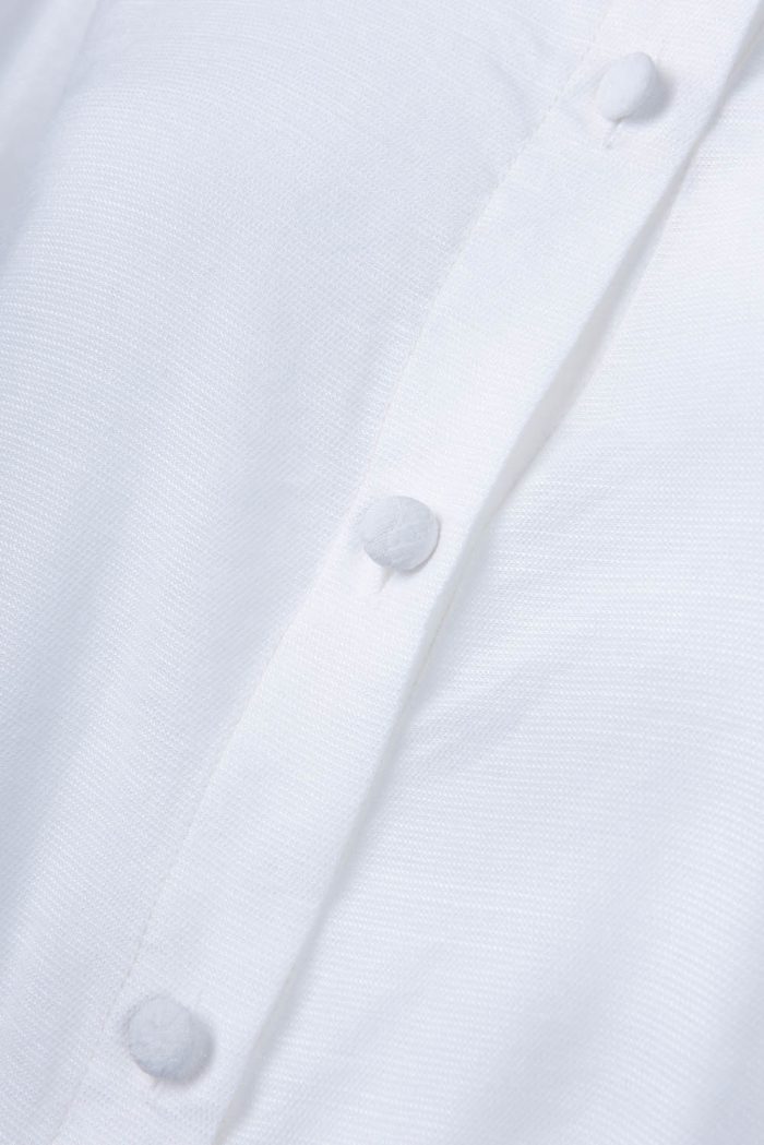 White shirt with ruffle at collar - 图片 6