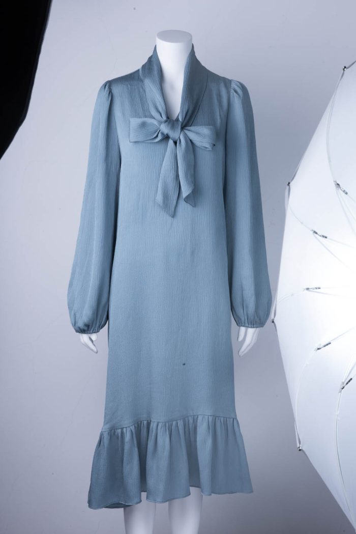 Polyester crepe maxi dress with big bow - 图片 10