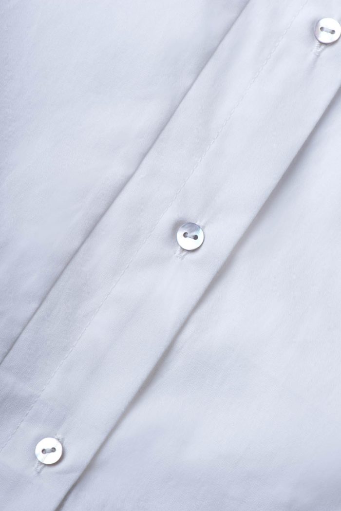 Cotton shirt with frill at collar and pintunk at CF - 图片 5
