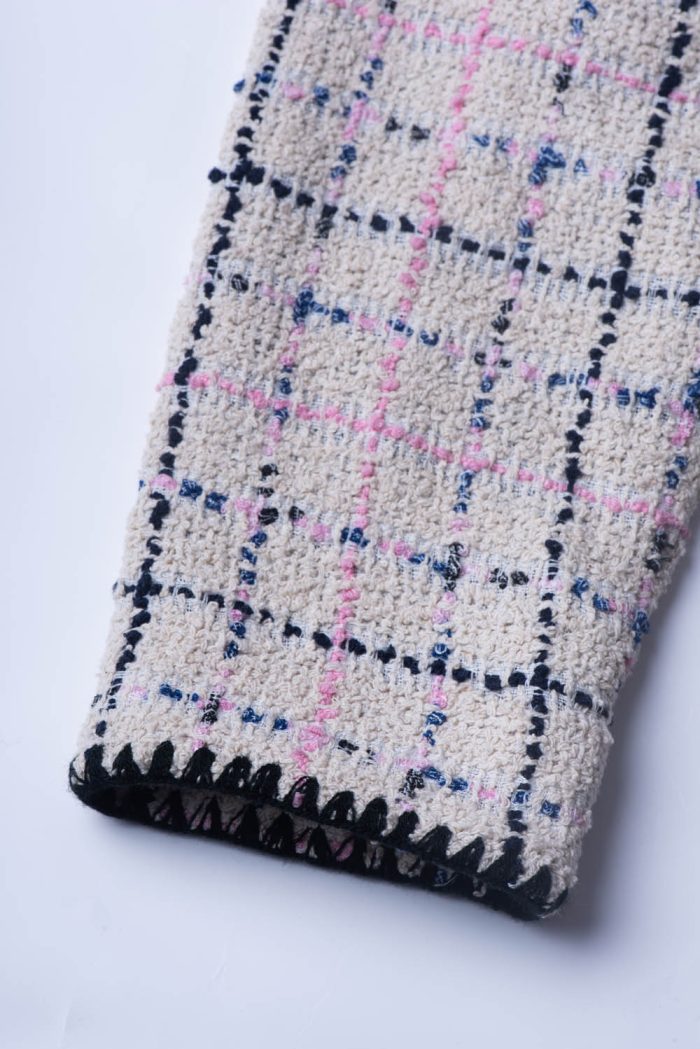 Short jacket with embroidery at edges - 图片 7