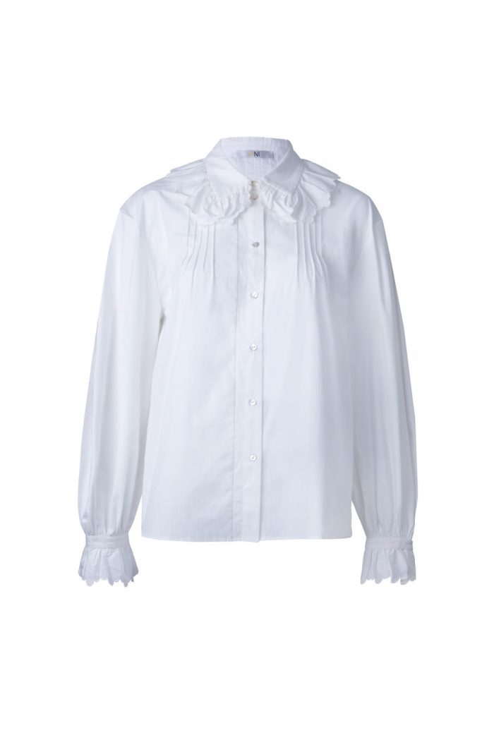 Cotton shirt with frill at collar and pintunk at CF